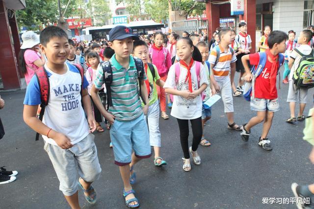 私立学校|“公立”跟“私立”学校有啥差距?当老师后才看清,层次大有不同