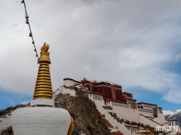 |西藏布达拉宫最早一批幸运游客