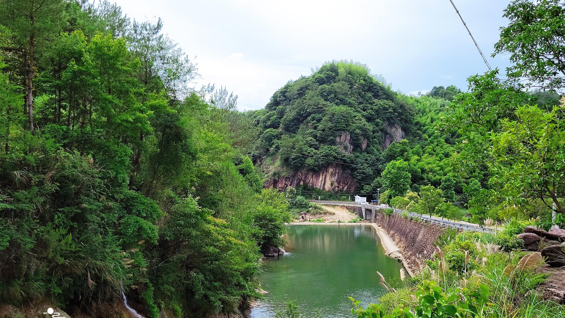 广州市|合溪江畔的一颗小明珠，这个新昌古村风景秀丽，神虎印迹独一无二
