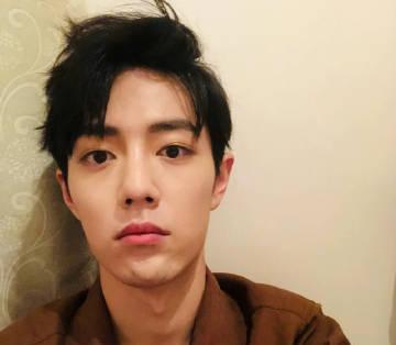 肖战|这逻辑有毒！周杰伦专辑销量超过了《光点》，说明肖战没实力？