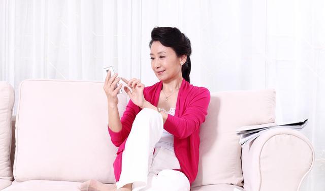 化妆品 50岁的大姐：自从嫁给了30岁的男人之后，我就没有过上一天好日子