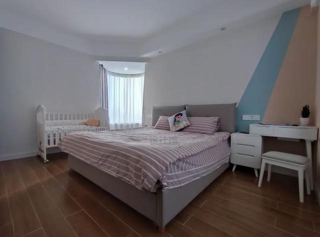 天花板一定要白色吗?刷点颜色行不行?