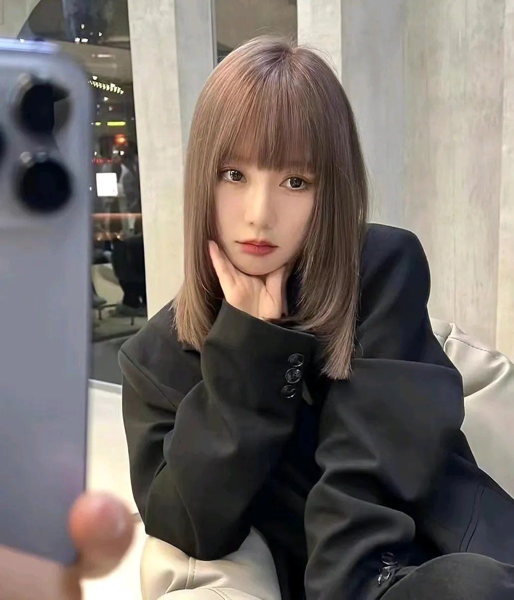 发型 今秋发型别乱剪，好发型就选这20款，不论长短都很美