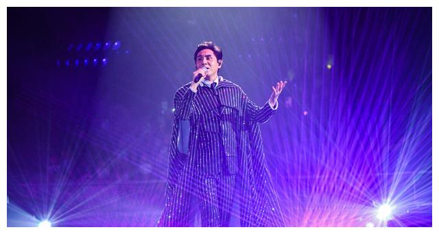 黄凯芹|遗憾!黄凯芹演唱会只有一场,没钱赚还被罚款,周慧敏任嘉宾