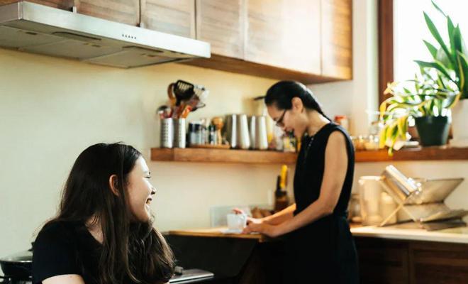 14年不开空调、不烧热水，这一家五口过得怎么样了？