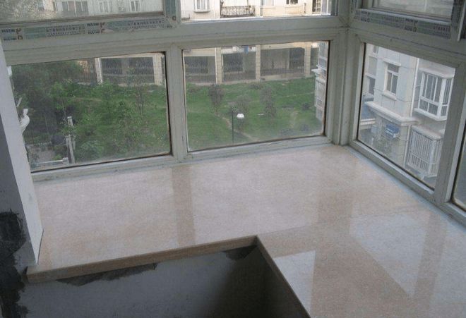 南宁|别被开发商忽悠了,经验丰富的老师傅透露,这样的才是真飘窗!