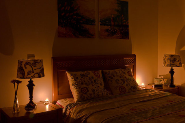 清包9万装温馨小窝,厨房文艺范功能强大,夜晚的床很浪漫!