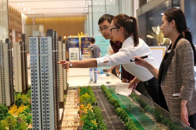 房价|同一栋楼为何西户都售完了，东户却没人愿意买？内行人揭晓答案