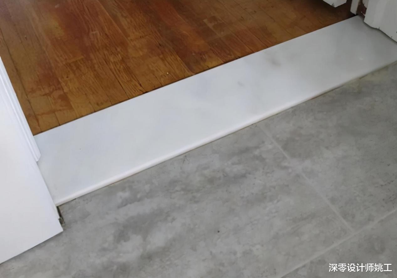 全屋瓷砖通铺后可以装门槛石,但没必要!这样颜值更高还能省预算