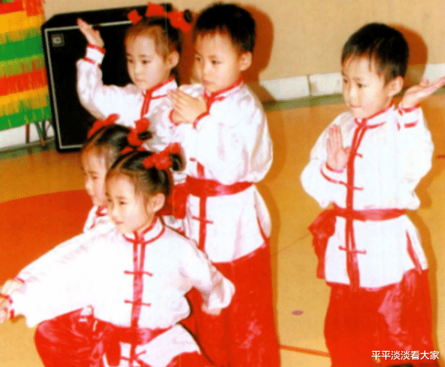 河北孕妇拼死生下五胞胎,20年后追悔莫及:一个都不该要,为何?
