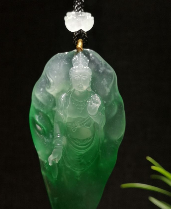 翡翠|为什么黄金有价玉无价?为什么翡翠没有价格标准?