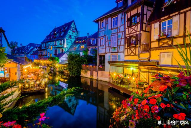 公共服务|全球最美的15个小镇，随便挑几个，跟着心爱的人一起私奔吧