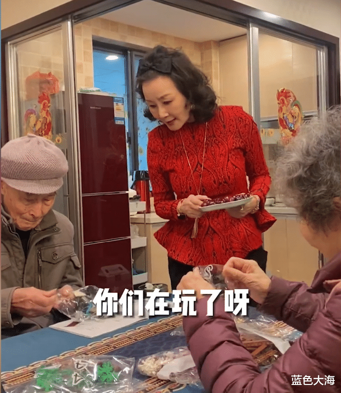 押金|雪瑞姑姑：前沃尔玛副总裁，61岁宛若少女，贵妇生活“壕无人性”