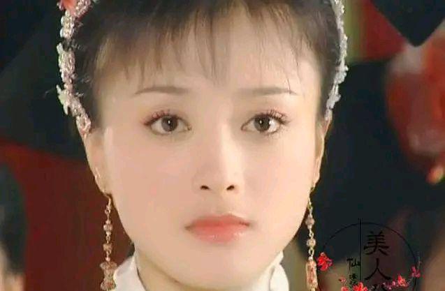 秦岚|面对“整容”传闻,秦岚一句:只打瘦脸针,似乎站不住脚