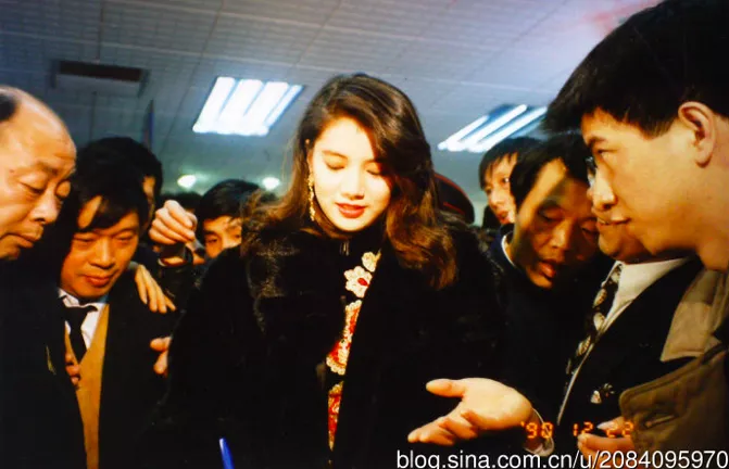 袁咏仪|洗白失败？不想想自己做过什么...