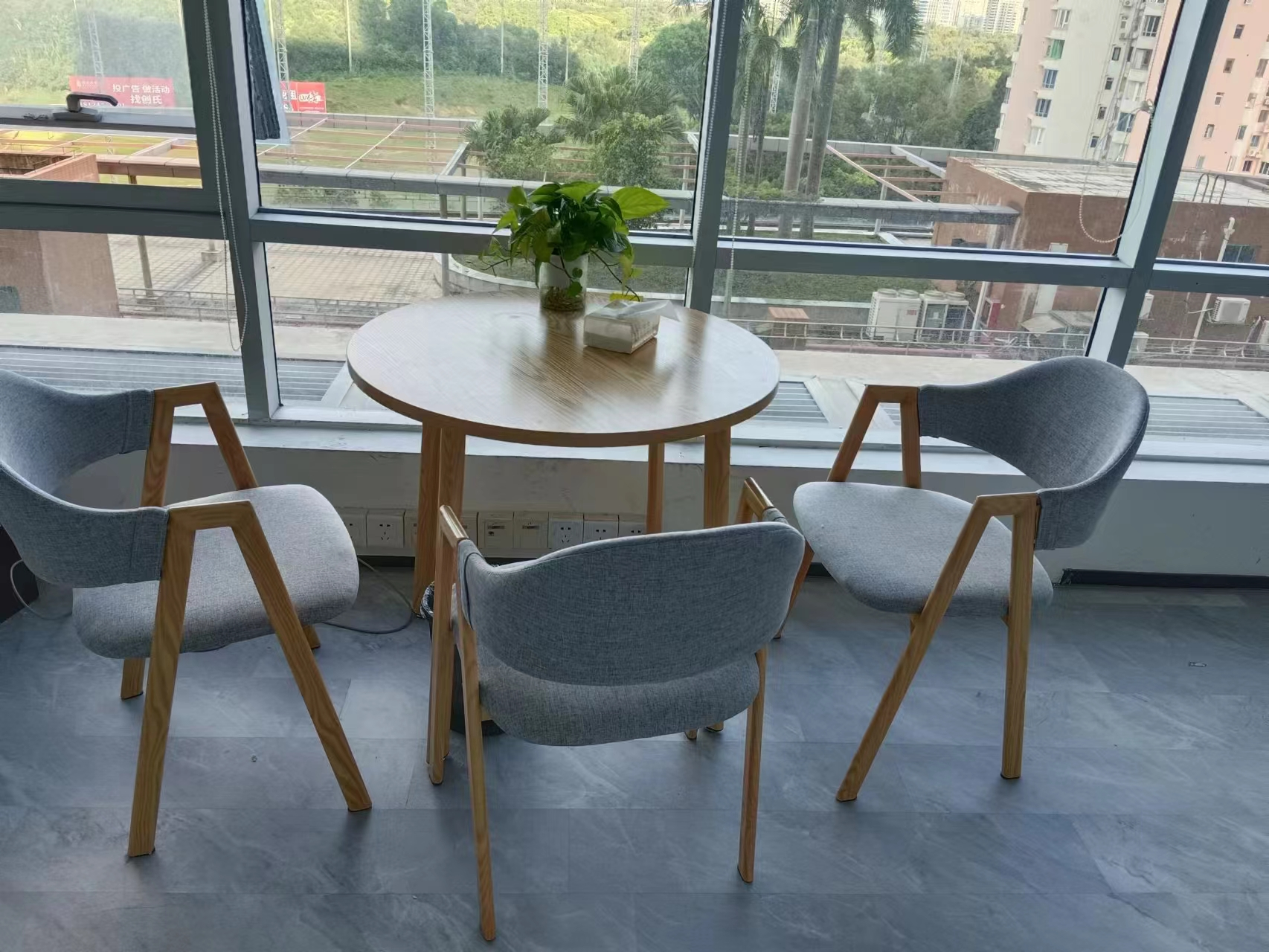 云步办公:选购办公家具时材质该怎么选?