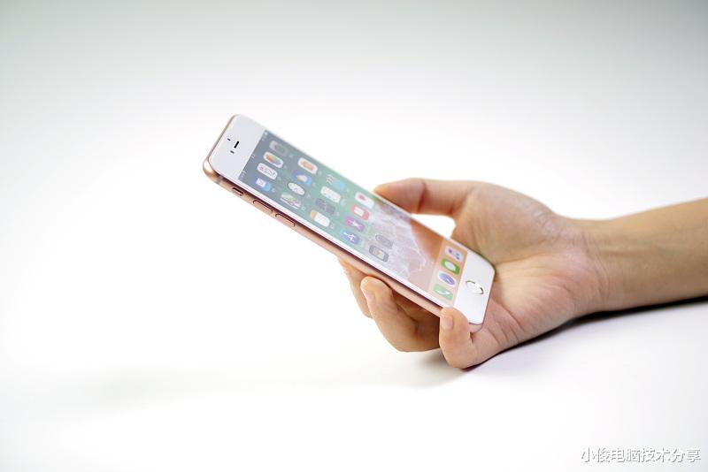 手机怎样清理垃圾最干净?原来很多人都做错了,学会记得告知家人