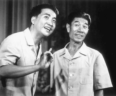 姜昆|姜昆登上了春晚舞台,而郭德纲演出的地方台节目被剪,出了什么事?