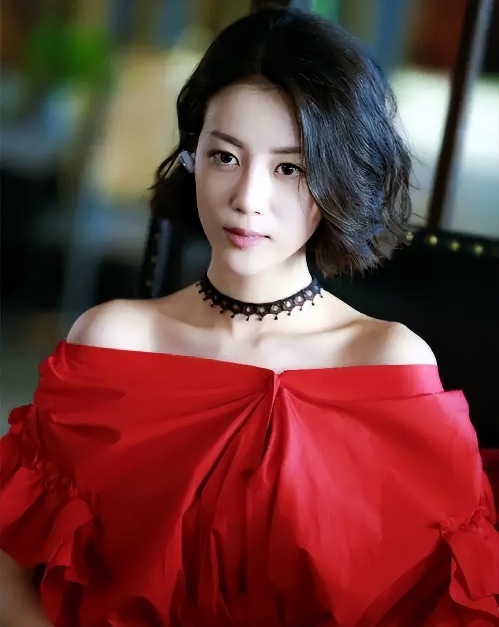 杨幂|杨幂旗下李溪芮离开嘉行后出行靠打的 对比其他三朵金花让人唏嘘