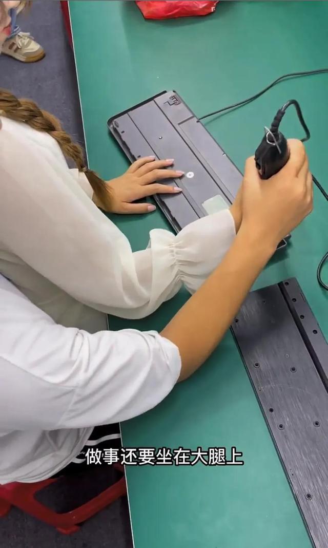 浙江:工厂组长勾搭工人老婆,一怒之下叫来十几名工友堵酒店捉奸