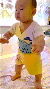 “当代年轻人能懒到什么程度？”床头柜用了两年都没拆封