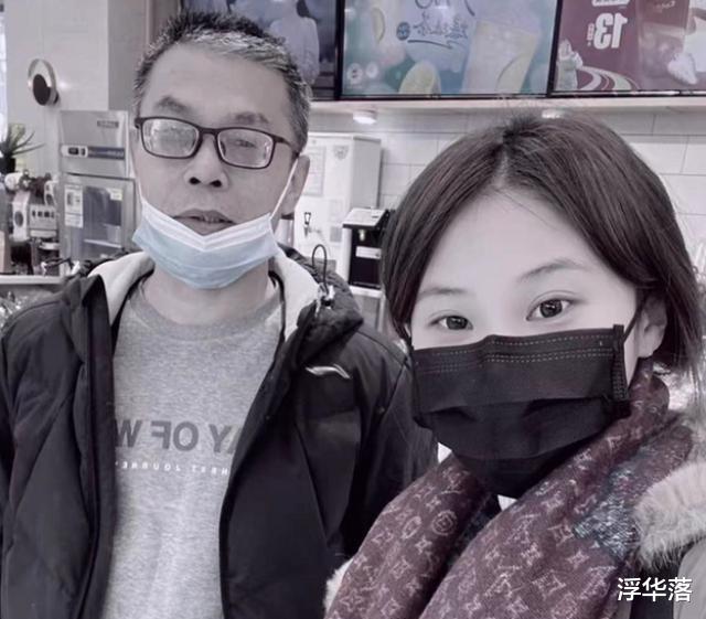 |许家妮妮终于更新了作品,支持许妈和许舅舅的主播,都去留言安慰