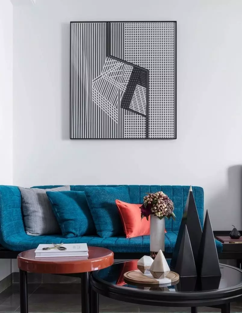 沙发是客厅的点睛之笔！地毯和靠垫这样配色也太吸睛了？