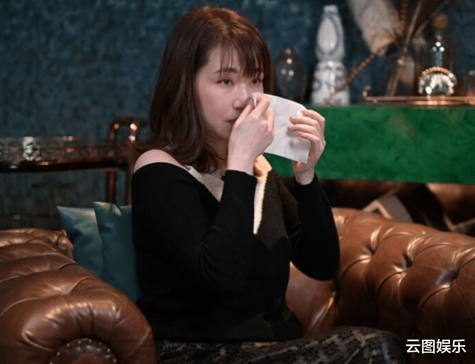 温兆伦|温兆伦前女友宣布全面复出，哭诉曾被未婚夫背叛！53岁单身没儿女