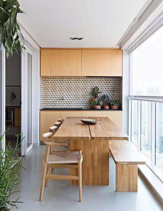 餐桌放在哪,从来都不是一个难题,哪怕面积再小,这6处都容得下