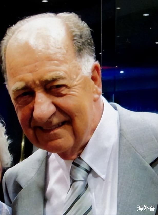 简约|澳洲75岁老人租了20多年房子，房东在去世前将房产赠送给她