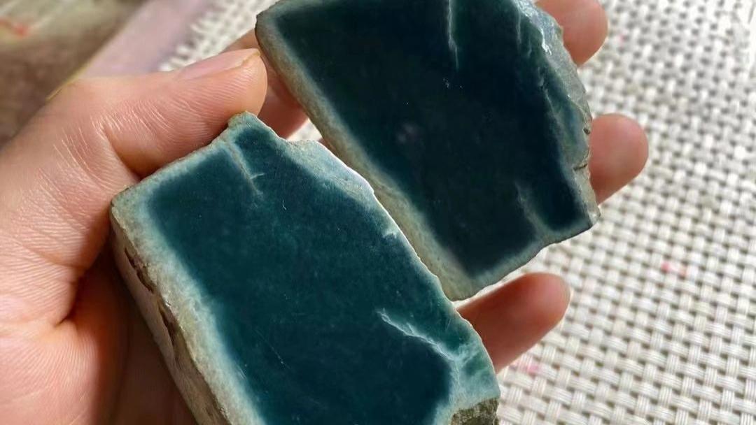 翡翠|翡翠中的“另类”之老蓝水
