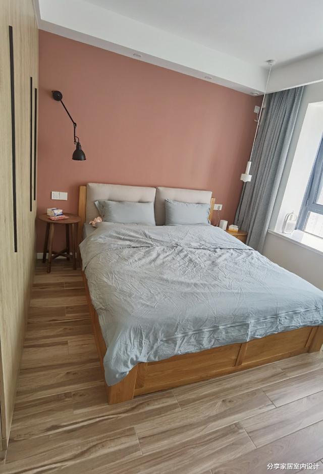 入住半年的新房，餐厅设卡座，沙发不靠墙很实用，看完全屋很治愈