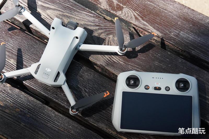 互联互通|哪些无人机适合新手使用？从普宙O2到大疆Mini 3 Pro，一文读懂