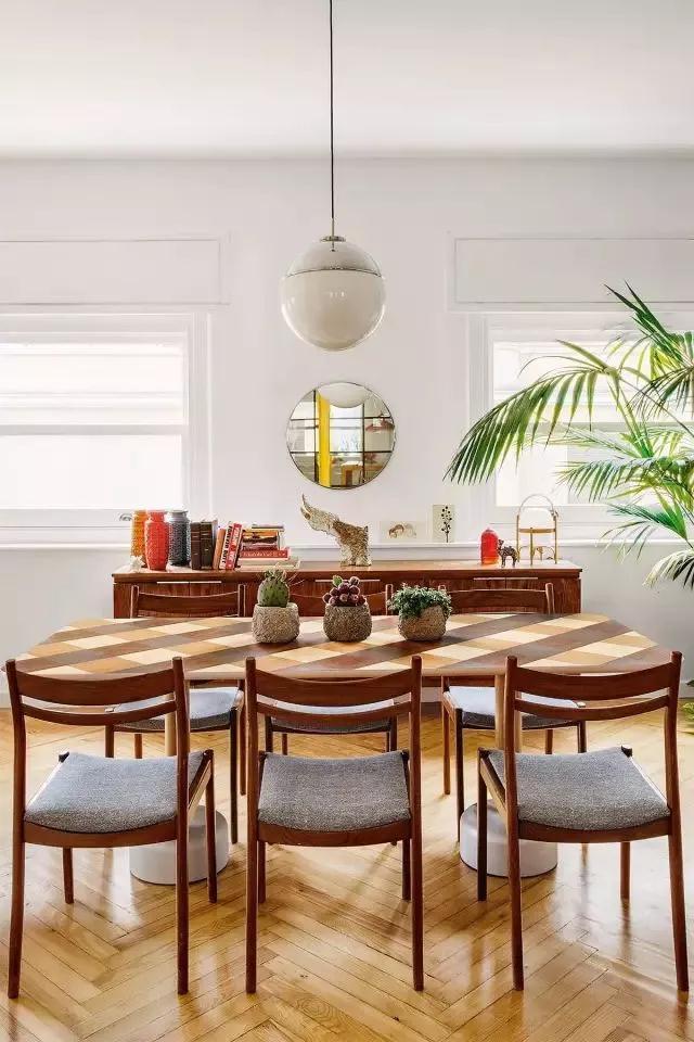 客厅地板就该这么铺,邻居纷纷上门参观,耐看又大方