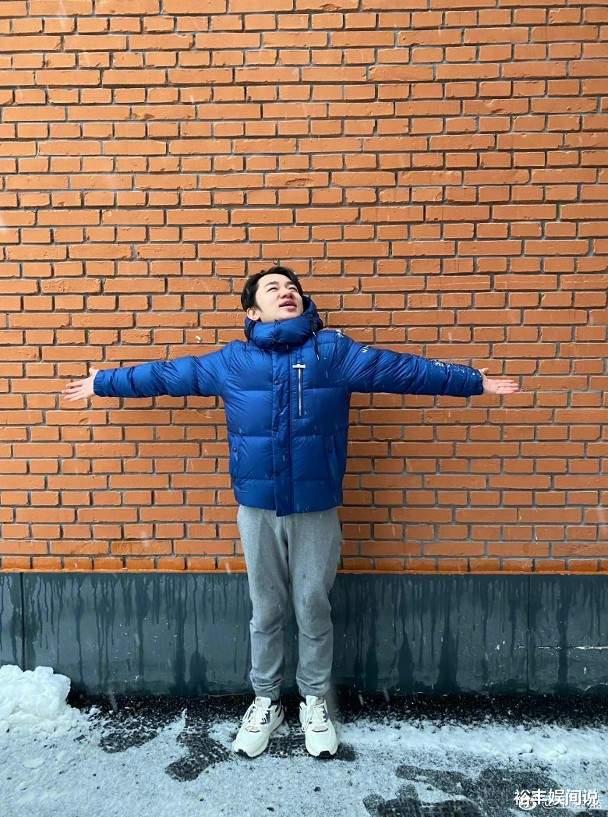 王祖蓝|港媒曝王祖蓝辞任TVB高层，导火索疑似为钟嘉欣，已正式提交辞呈