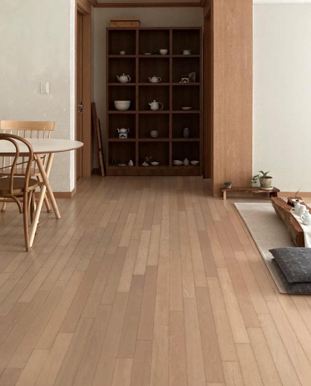 95韩国新房，整屋装修不到20万，比起豪装，更喜欢这种简单风格