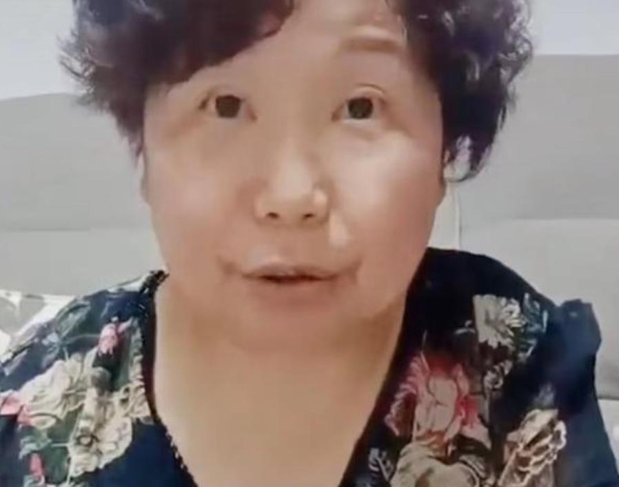 堂嫂称杜新枝生病住院,老杜却化身美食博主,云昊已有关键证据