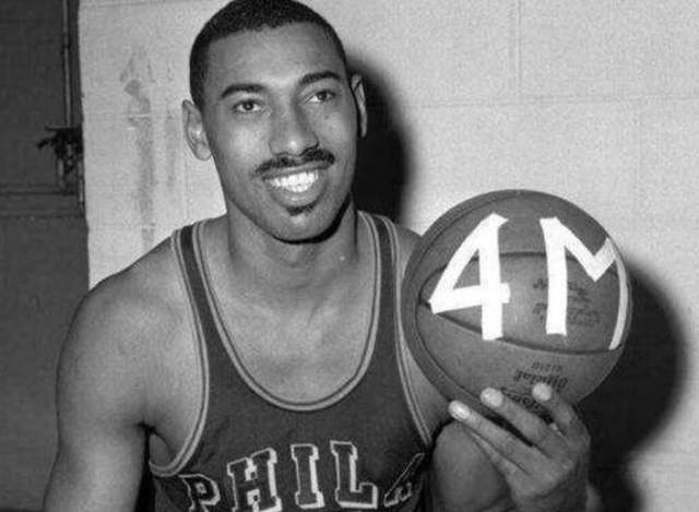 詹姆斯·哈登|单场63分!盘点NBA季后赛最难以打破的数据纪录:哈登尴尬上榜!