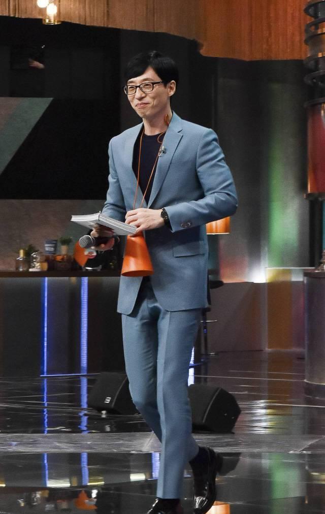 杨采钰|刘在石和总统的节目公开,贡献了一场无内容的综艺,国民MC被支配