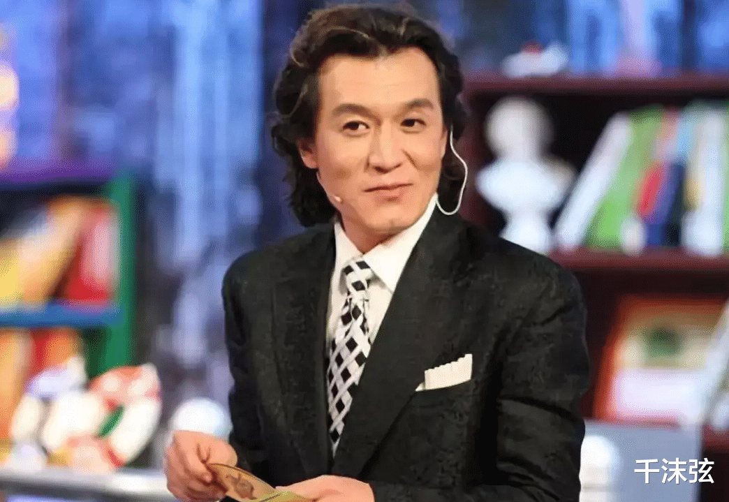 电影|李咏女儿出道做演员！20岁担任电影女主角，身材苗条满满明星范