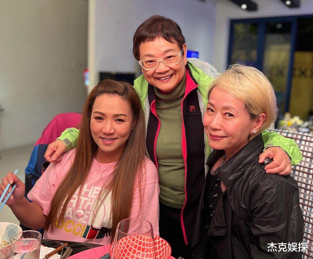 上海戏剧学院|59岁“许仙”叶童近照曝光！皱纹明显满头白发，状态远不如赵雅芝