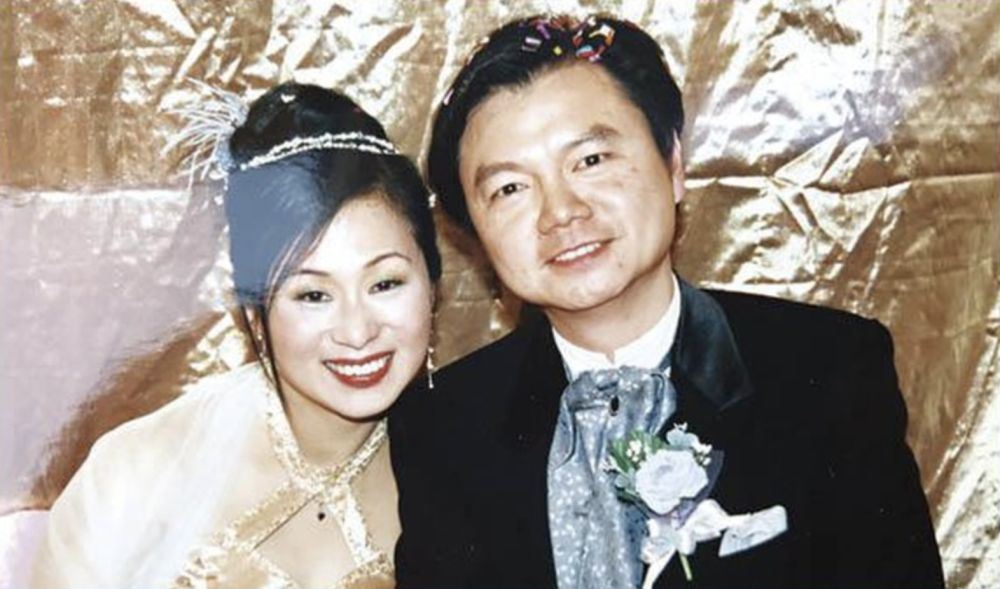 艾威|TVB金牌绿叶与前妻合伙开店，离婚1年关系破冰，曾为救妻花光积蓄
