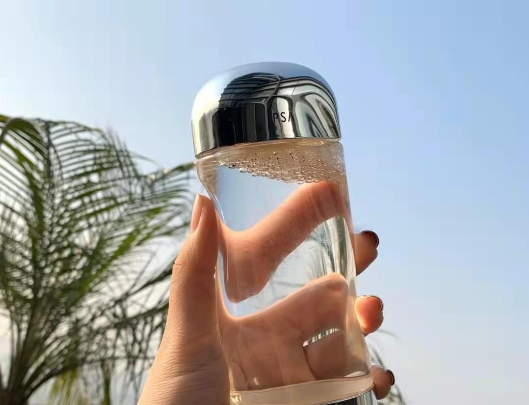 赫莲娜 大牌精华水哪个好用？海蓝之谜修护，茵芙莎维稳，赫莲娜舒缓