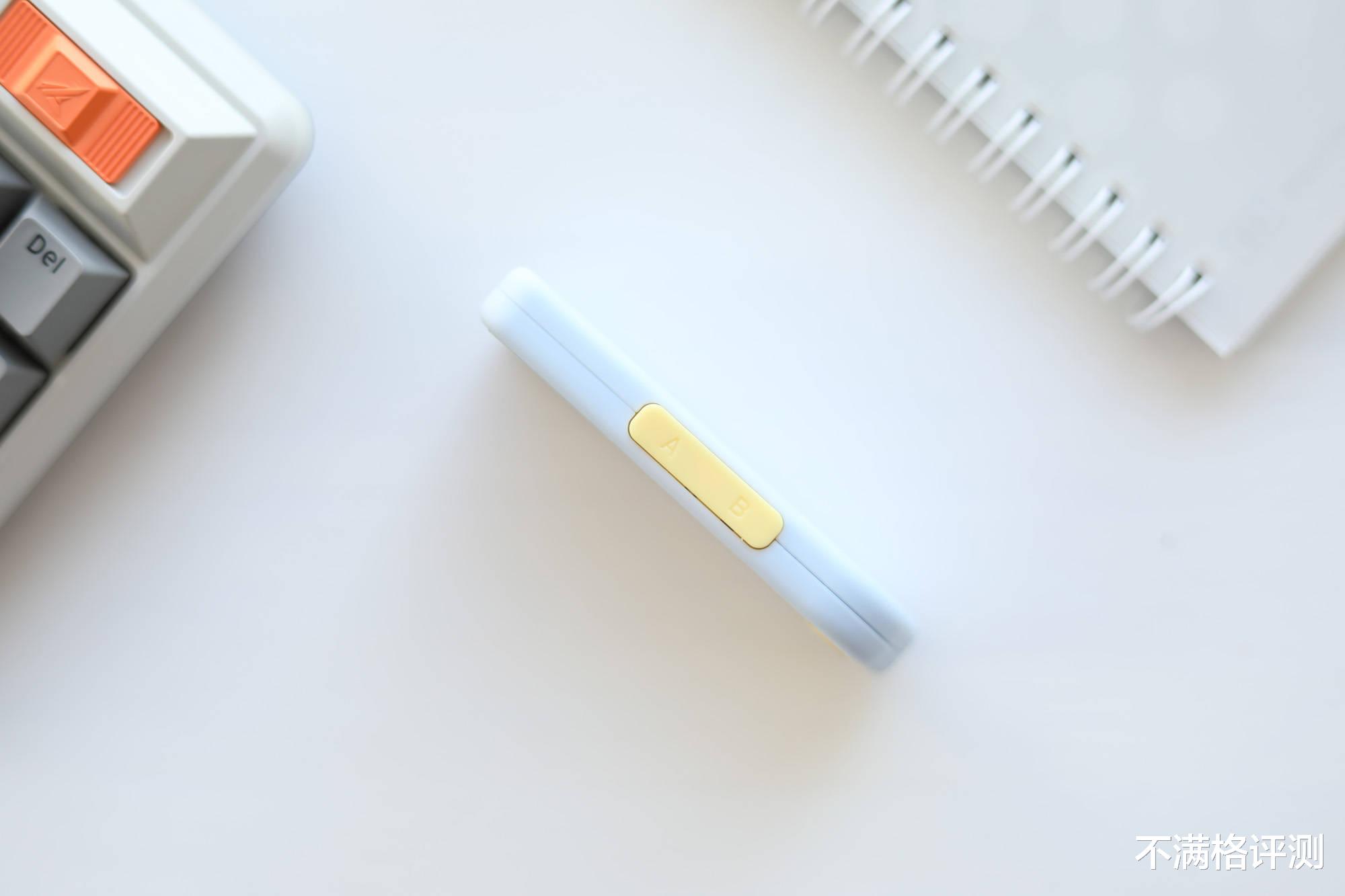 ipad air|走路也能背单词，墨水屏设计，仅重30克，喵喵机电子单词卡评测