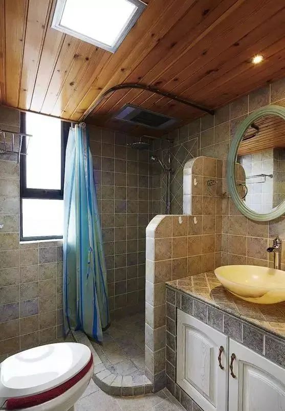 89平三室新房,头一次见电视柜这么装,卫生间也实用极了!