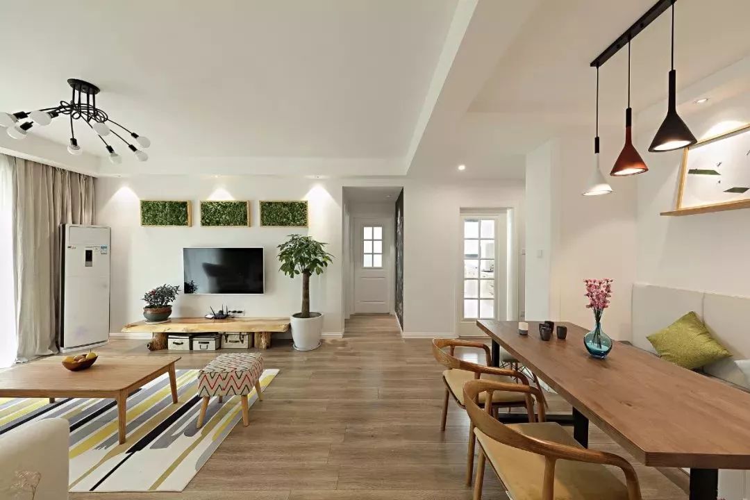 客厅连着餐厅,如何分割空间才合理?