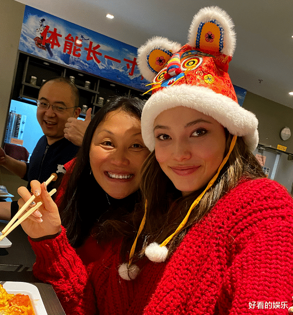 美甲 谷爱凌获金牌后，带火了“五环美甲”，看清图案：跪求同款