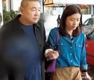 甘比|嫁入豪门是基本功，熬死老公、吞家产，这6位女星才是真“狠人”