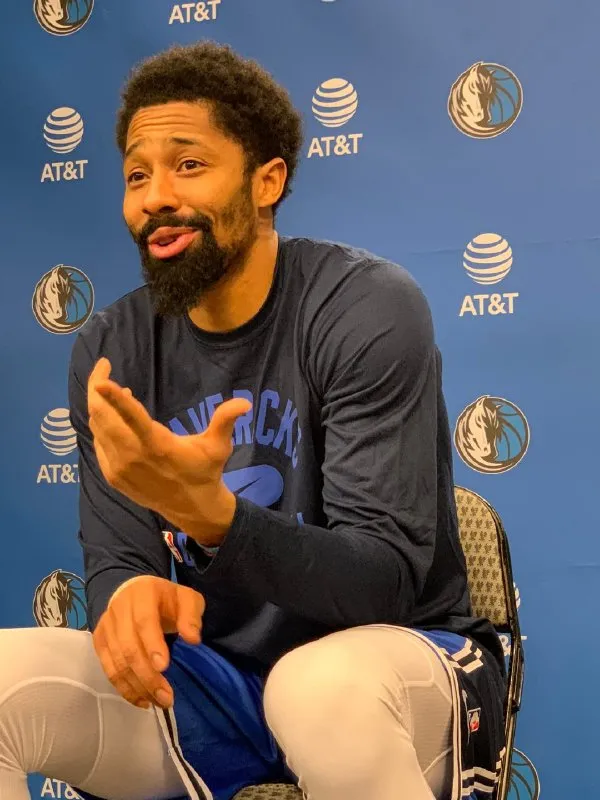选秀|来了！NBA第一份大合同！落选秀签下5550万！扔掉核心都要留住他