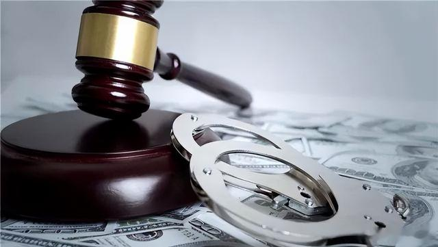 三玩市长雷渊利:敛财千万,情人怀孕要承包商掏住院费,下场如何